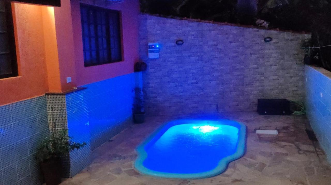 Hospedagem Casa Laranja أوباتوبا المظهر الخارجي الصورة