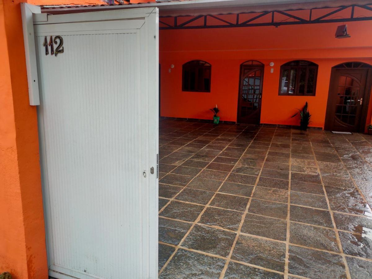 Hospedagem Casa Laranja أوباتوبا المظهر الخارجي الصورة